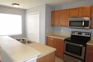 8532 Edgewater Pl Blvd, Tampa, FL 33615 - Photo 6
