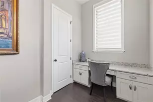 14231 Avon Farms Dr, Tampa, FL 33618 - Photo 30