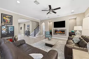 14231 Avon Farms Dr, Tampa, FL 33618 - Photo 8