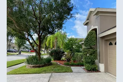10542 San Travaso Drive, Tampa, FL 33647 - Photo 4