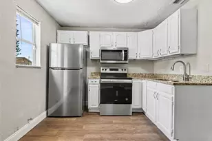 5105 Rohn Ave, Tampa, FL 33614 - Photo 12
