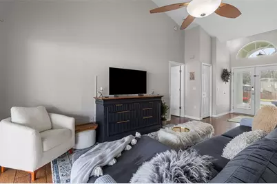 731 Brittany Park Boulevard, Tarpon Springs, FL 34689 - Photo 12