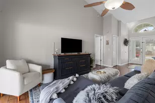 731 Brittany Park Blvd, Tarpon Springs, FL 34689 - Photo 12