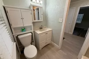 3833 Iris St N, Saint Petersburg, FL 33703 - Photo 16