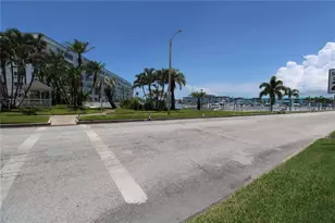 3128 59th St S, Gulfport, FL 33707 - Photo 20