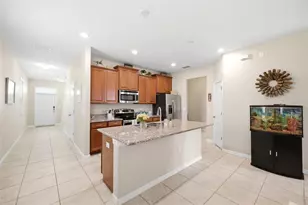 11767 Lake Blvd, New Port Richey, FL 34655 - Photo 10