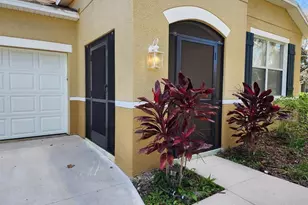 107 Slipper Key Rd, Apollo Beach, FL 33572 - Photo 2