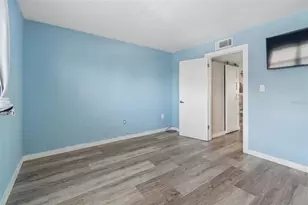 9715 Harrell Ave, Treasure Island, FL 33706 - Photo 16