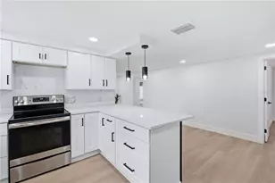 7811 Tyson Dr, Port Richey, FL 34668 - Photo 16