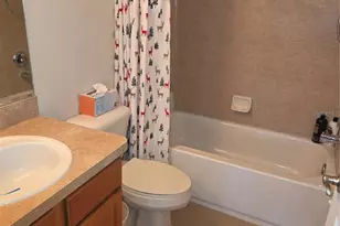 98 S Highland Ave, Tarpon Springs, FL 34689 - Photo 36