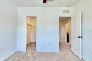 13961 River Willow Pl, Tampa, FL 33637 - Photo 32
