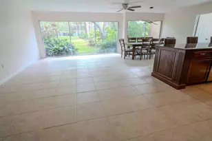 225 Country Club Dr, Largo, FL 33771 - Photo 6