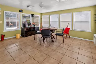 8516 Twin Lake Blvd, Tampa, FL 33614 - Photo 38