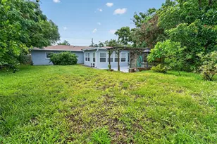 8516 Twin Lake Blvd, Tampa, FL 33614 - Photo 38