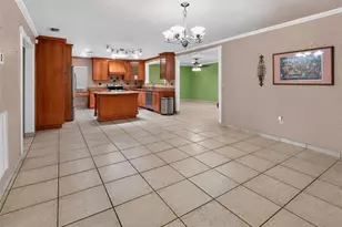 8516 Twin Lake Blvd, Tampa, FL 33614 - Photo 16