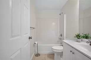 1004 17th Ave W, Bradenton, FL 34205 - Photo 10