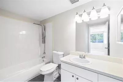 6726 N 11th Street, Tampa, FL 33604 - Photo 22