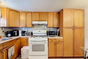 7490 46th Ave N, Saint Petersburg, FL 33709 - Photo 18