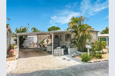 7490 46th Avenue N #109, Saint Petersburg, FL 33709 - Photo 1
