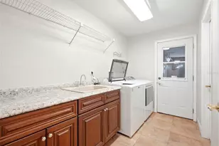 4733 Lake Valencia Blvd W, Palm Harbor, FL 34684 - Photo 28