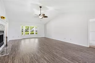 9743 106th Ave, Largo, FL 33773 - Photo 8