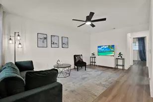 6015 19th St N, Saint Petersburg, FL 33714 - Photo 12