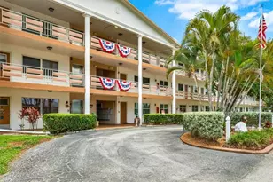 6015 19th St N, Saint Petersburg, FL 33714 - Photo 2