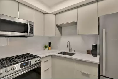 6015 19th Street N #302, Saint Petersburg, FL 33714 - Photo 10