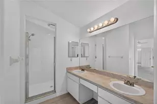 1514 Oracle Dr, Sun City Center, FL 33573 - Photo 30