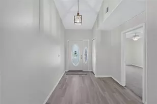 1514 Oracle Dr, Sun City Center, FL 33573 - Photo 4