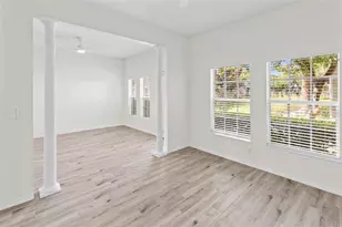 10044 Old Haven Way, Tampa, FL 33624 - Photo 6