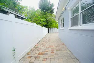 601 Lime Tree Rd, Tampa, FL 33619 - Photo 26