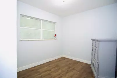 601 Lime Tree Road, Tampa, FL 33619 - Photo 16
