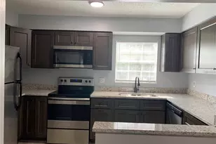 14402 Reuter Strasse Cir, Tampa, FL 33613 - Photo 8