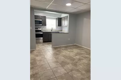 14402 Reuter Strasse Circle #2, Tampa, FL 33613 - Photo 6