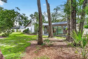 6328 N Queensway Dr, Temple Terrace, FL 33617 - Photo 42