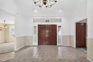 6328 N Queensway Dr, Temple Terrace, FL 33617 - Photo 6