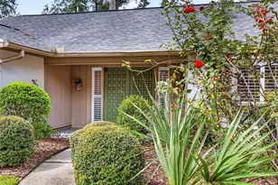 6328 N Queensway Dr, Temple Terrace, FL 33617 - Photo 4