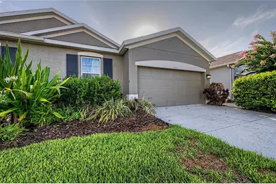 10331 Heron Hideaway Loop, Land O Lakes, FL 34638 - Photo 4