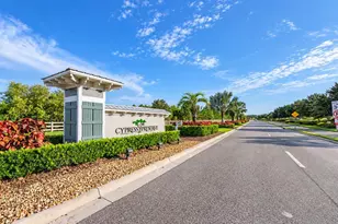 10331 Heron Hideaway Loop, Land O Lakes, FL 34638 - Photo 2