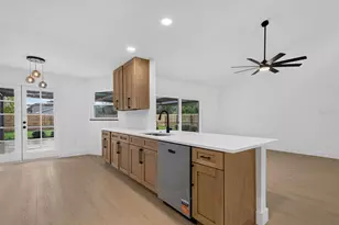 2773 Valencia Ln W, Palm Harbor, FL 34684 - Photo 28