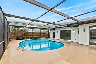 2773 Valencia Ln W, Palm Harbor, FL 34684 - Photo 42