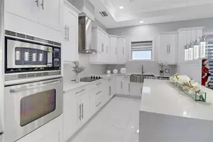2394 45th Ave NE, Naples, FL 34120 - Photo 14