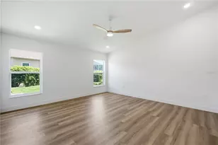 10226 Timberland Point Dr, Tampa, FL 33647 - Photo 10