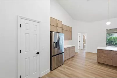 10226 Timberland Point Drive, Tampa, FL 33647 - Photo 6