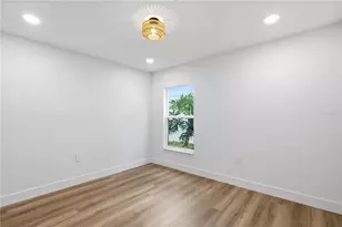 10226 Timberland Point Dr, Tampa, FL 33647 - Photo 22