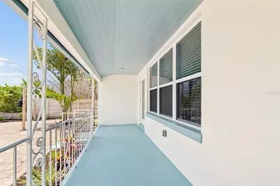 8125 Bayshore Drive, Treasure Island, FL 33706 - Photo 6