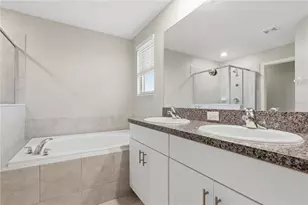 7023 Samuel Ivy Dr, Tampa, FL 33619 - Photo 24