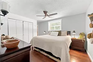 6230 Cedar St NE, Saint Petersburg, FL 33702 - Photo 16