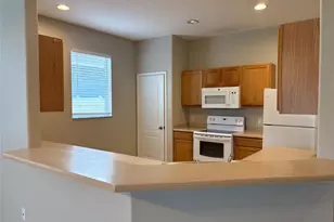 3922 Washburn Pl, Wesley Chapel, FL 33543 - Photo 4